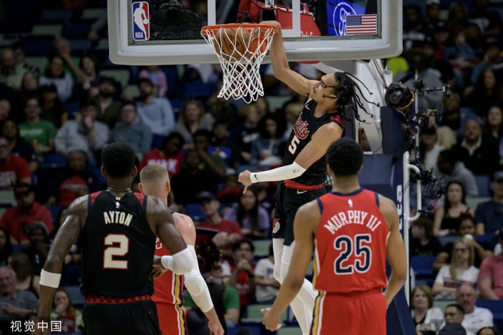 在与猛龙的 在与猛龙的